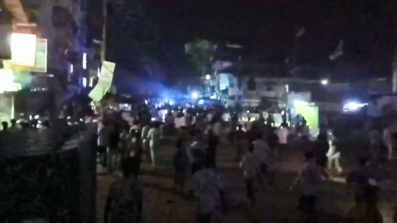 ব্রাহ্মণবাড়িয়ায় সুদের টাকা নিয়ে দুই গ্রামবাসীর সংঘর্ষে নিহত ১, আহত ৩০