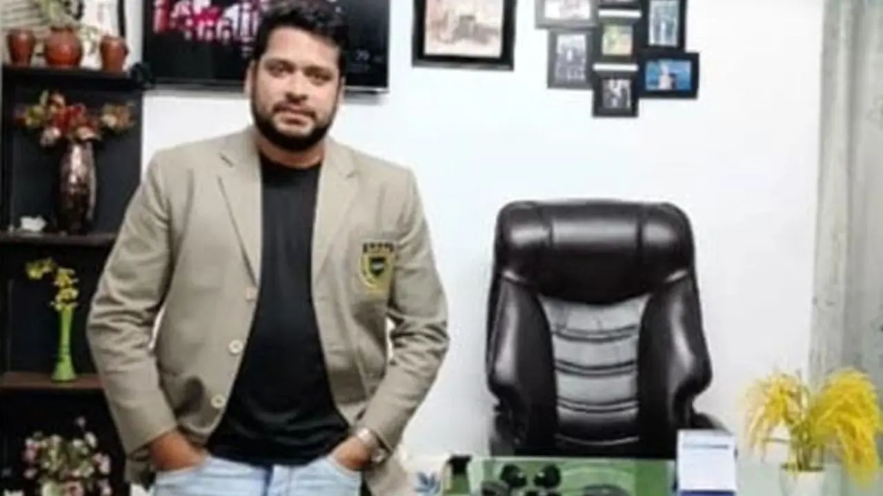 বিয়ের প্রতিশ্রুতিতে ‘ঘনিষ্ঠ’ সম্পর্কের অভিযোগে কৃষকদল নেতা গ্রেপ্তার