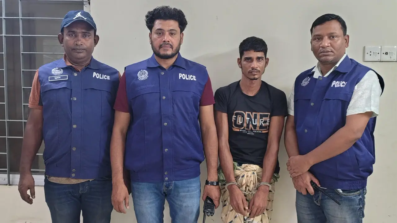 চট্টগ্রামে তৃতীয় শ্রেণির ছাত্রীকে দলবেঁধে ধর্ষণের ঘটনায় গ্রেপ্তার ১