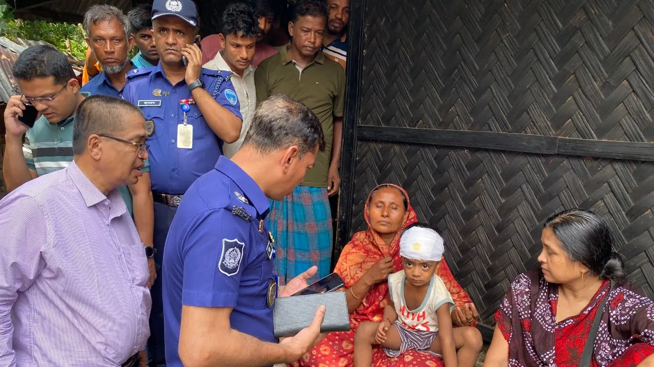 আনোয়ারায় মা-মেয়ে হত্যা : অটোরিকশার চুক্তিপত্র নিয়ে এই নৃশংসতা!