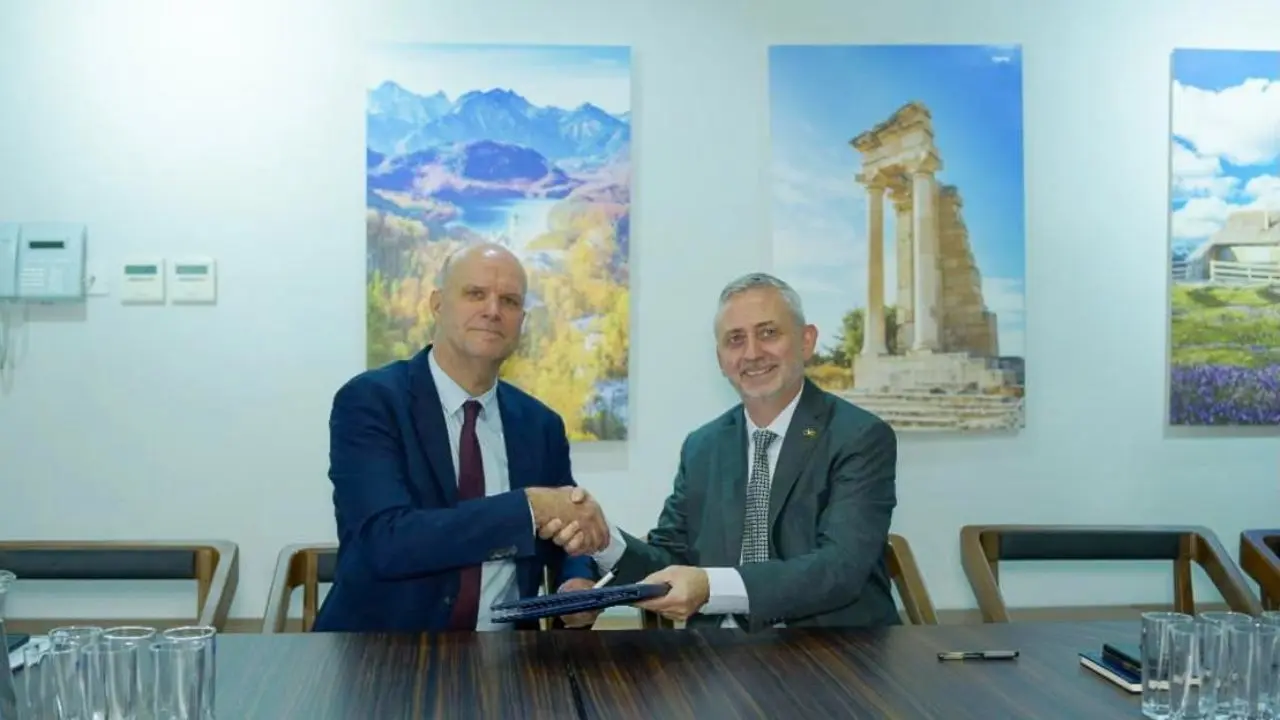 রোহিঙ্গাদের জন্য ১.৪ কোটি ইউরো সহায়তা দিচ্ছে ইউরোপীয় ইউনিয়ন