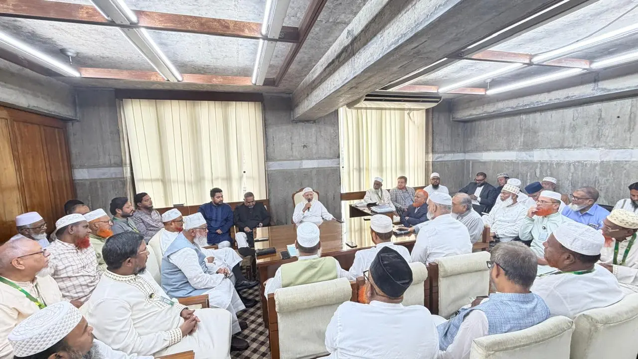 বাজেট অধিবেশনের আগে বিরোধীদলীয় সংসদ সদস্যদের সঙ্গে শফিকুর রহমানের বৈঠক