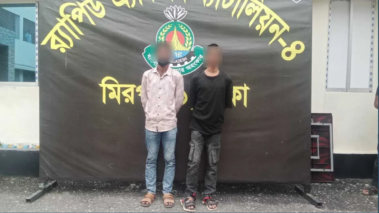 মিরপুরে কিশোর গ্যাং ‘ভইরা-দে গ্রুপের’ সদস্য ইমনসহ গ্রেপ্তার ৩