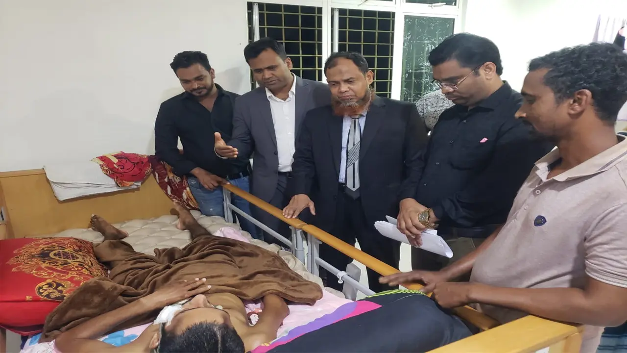 দূতাবাসের সহযোগিতায় দেশে ফিরলো সড়ক দুর্ঘটনায় আহত প্রবাসী