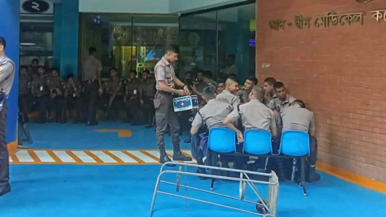 লাইসেন্স বাতিলের পর এবার আদ্-দ্বীন হাসপাতালে পুলিশ মোতায়েন