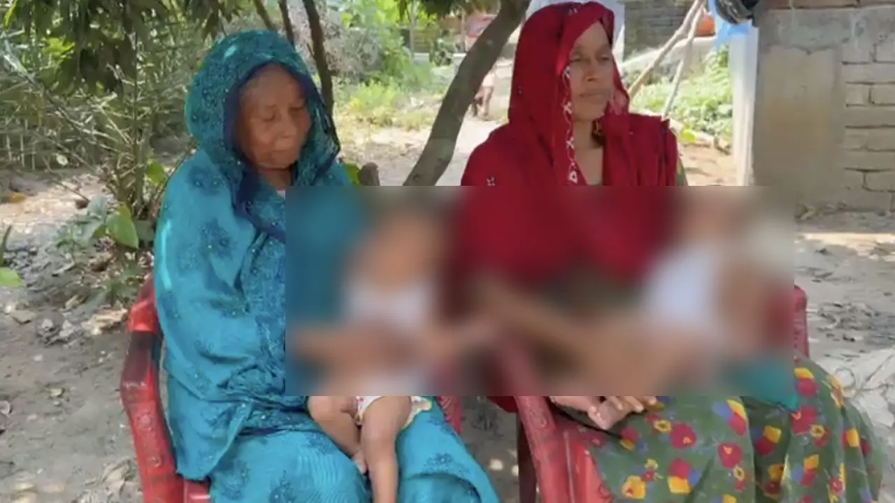 যমজ কন্যাসন্তানের জন্মের পর তালাকের অভিযোগ, দুই শিশুকে নিয়ে অসহায় মা