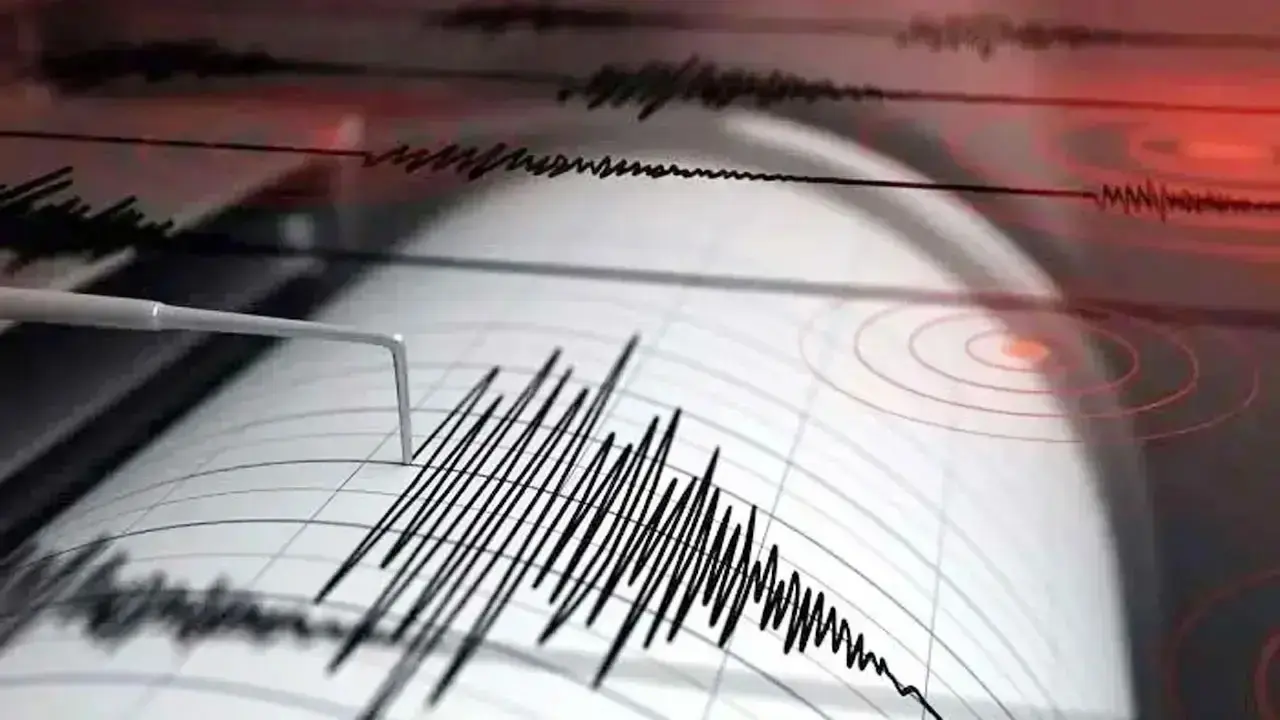 কী কারণে মাটি কেঁপে ভূমিকম্প হয়