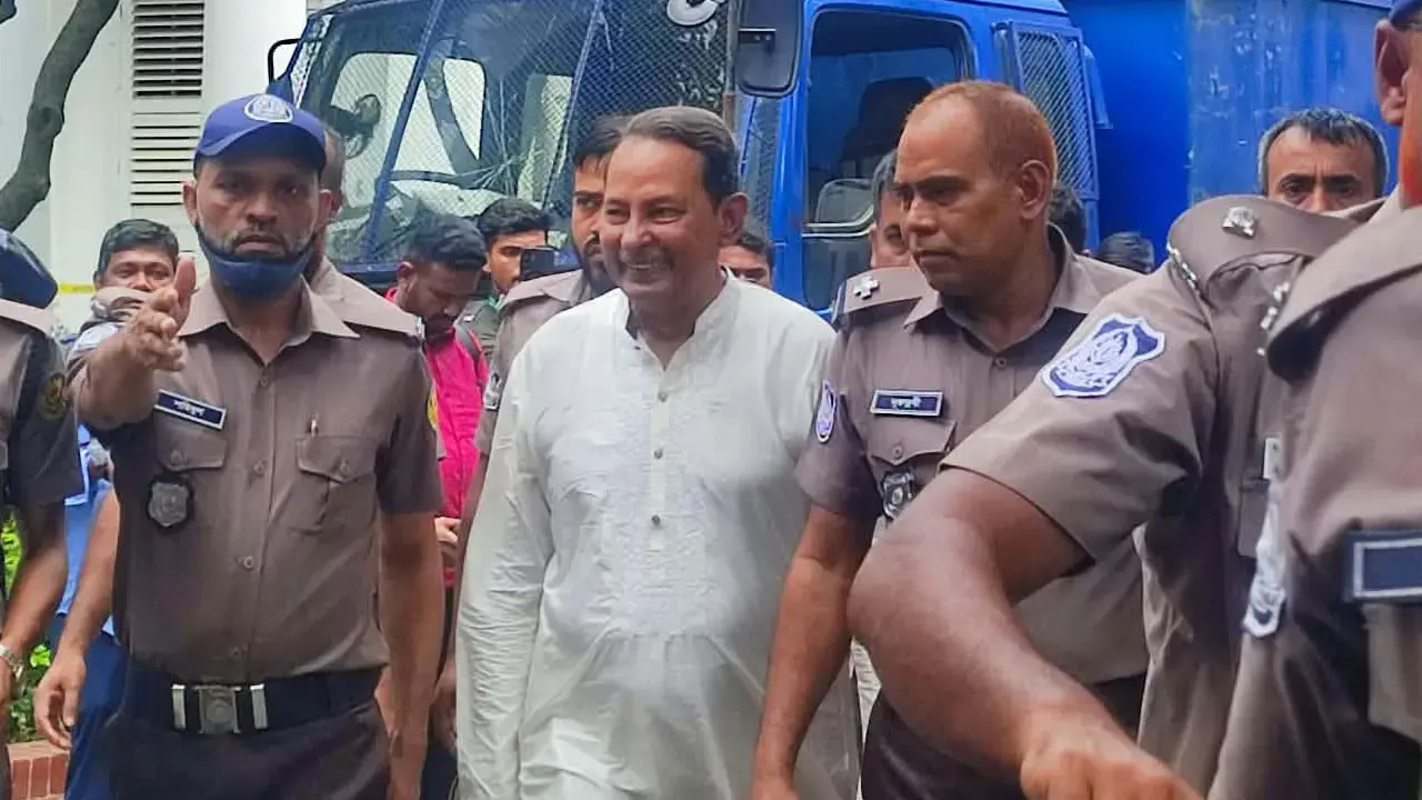 প্রহসনের বিচার হলো, মুক্তি পেলাম : রায়ের পর ইনু