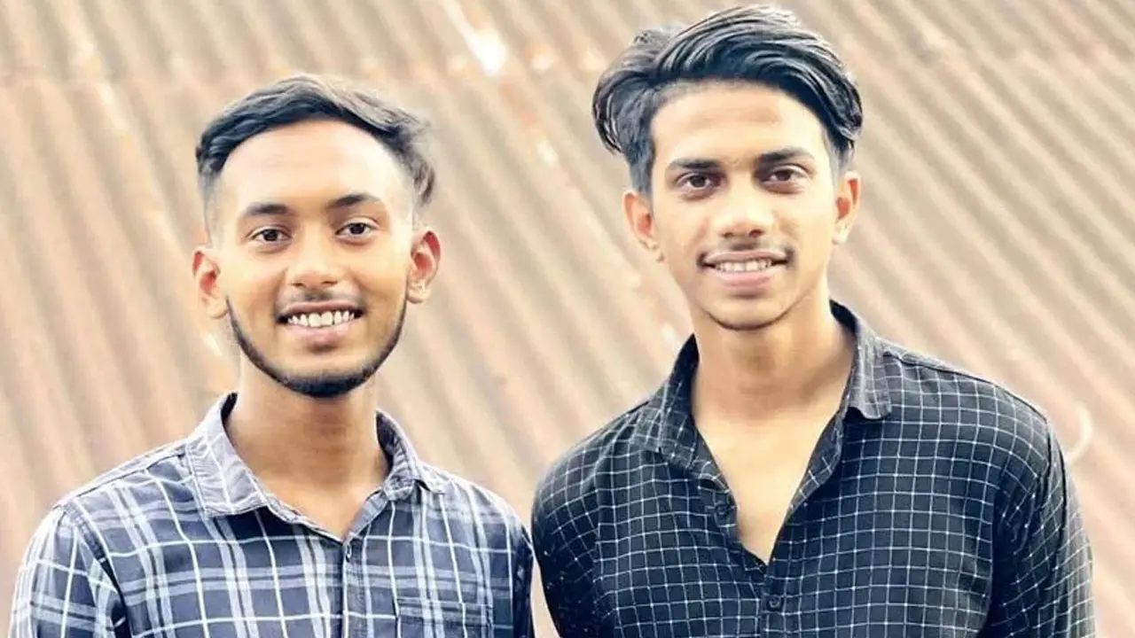 মোটরসাইকেলে ঘুরতে গিয়ে ট্রাকের ধাক্কায় প্রাণ গেল দুই বন্ধুর
