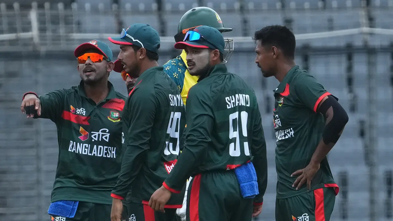 অস্ট্রেলিয়াকে প্রথমবার সিরিজ হারিয়ে যা বললেন মুস্তাফিজ-শান্ত