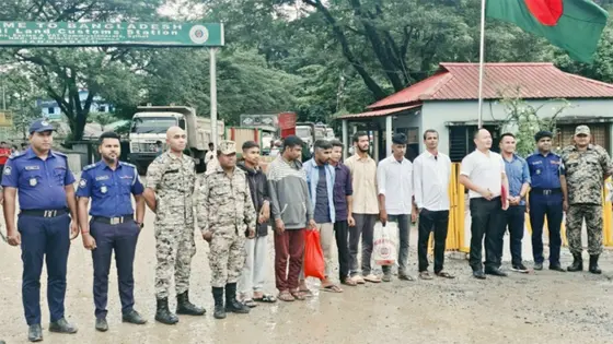 ভারতে কারাভোগ শেষে তামাবিল দিয়ে দেশে ফিরলেন ৭ বাংলাদেশি