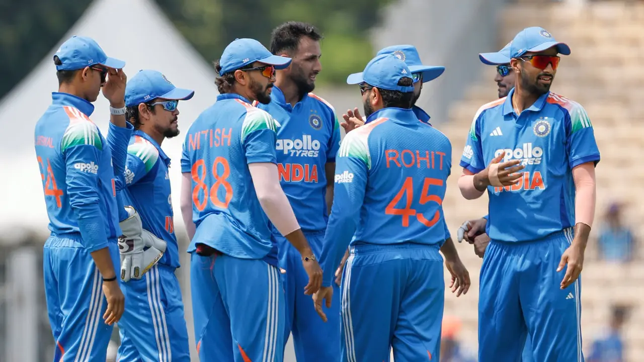 ১০৭৮ ওয়ানডের ইতিহাসে এমন ঘটনা আগে দেখা যায়নি