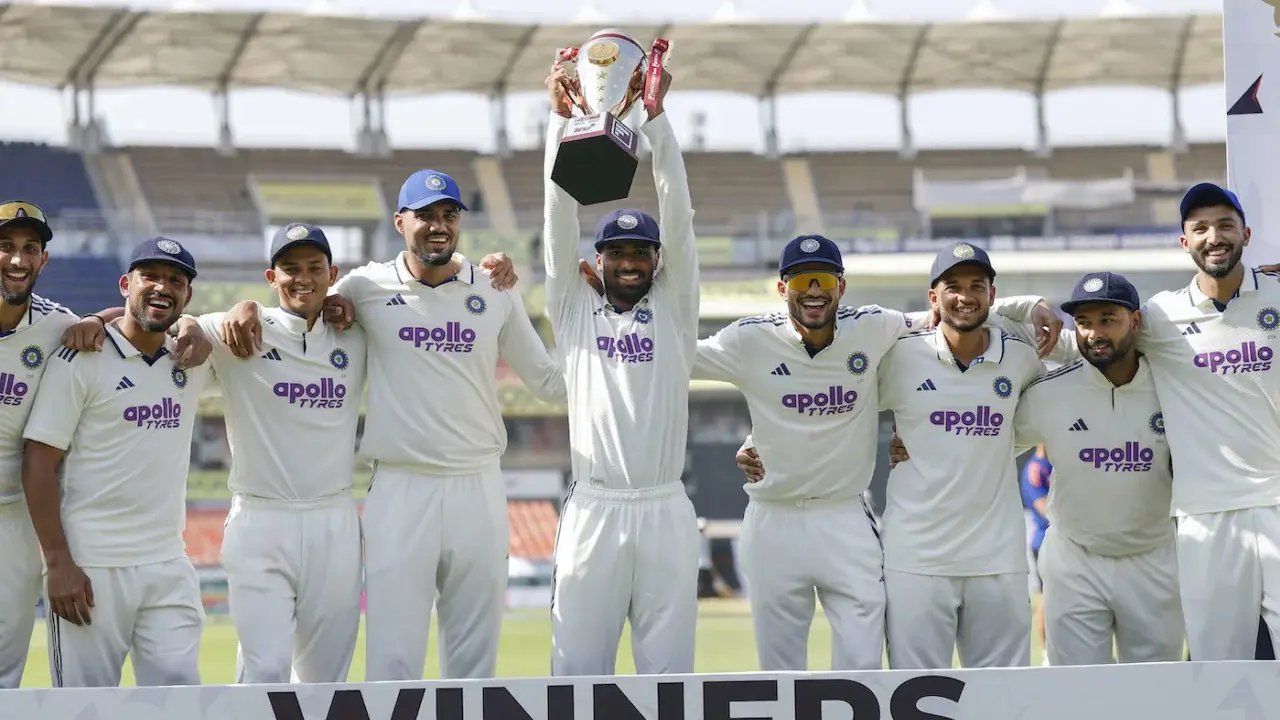 ভারতের বিপক্ষে ইনিংস ব্যবধানে হারল আফগানরা