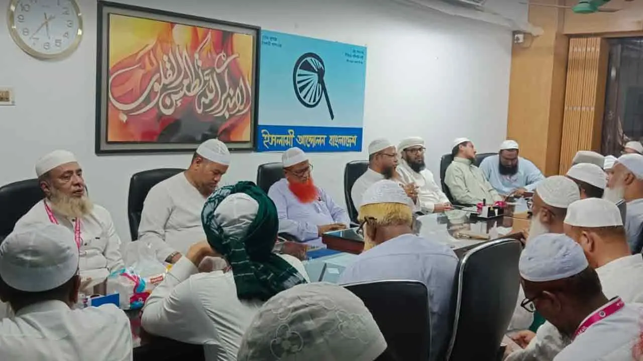 জনগণের সমস্যা নয়, সংসদ দুই দলের বিতর্কের মঞ্চে পরিণত হয়েছে : গাজী আতাউর