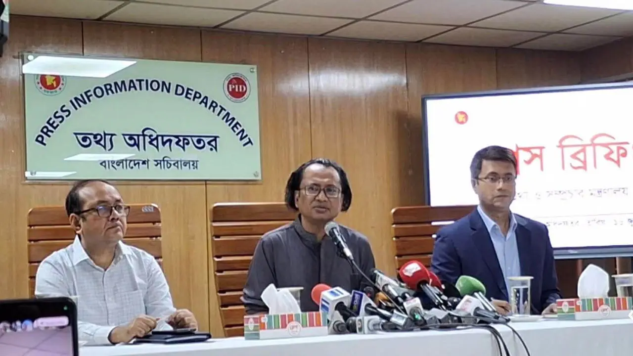 ভারতে প্রবেশ না করে দেশে ফেরা নিয়ে মুখ খুললেন ডা. জাহেদ উর রহমান