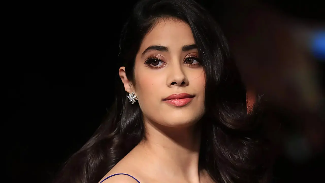 ‘নায়িকাদের উদ্দেশ্যপ্রণোদিতভাবে ক্যামেরাবন্দির অধিকার নেই’