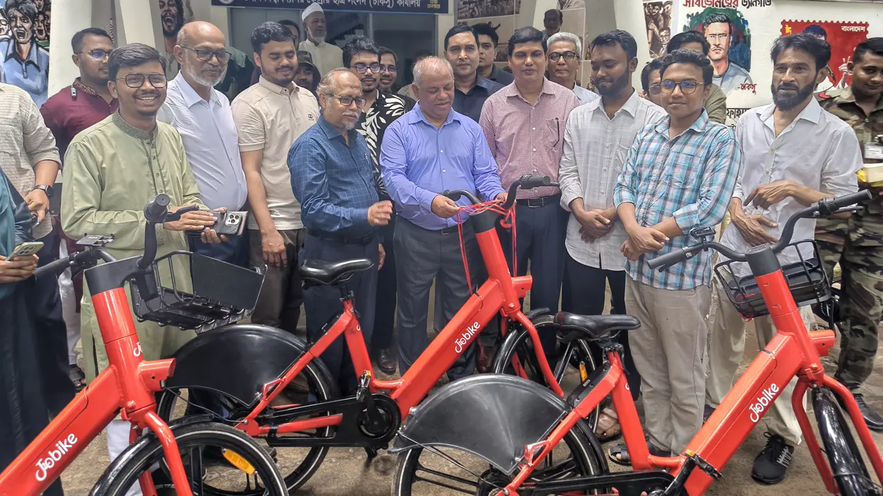 চট্টগ্রাম বিশ্ববিদ্যালয়ে পরীক্ষামূলকভাবে ১০টি জো বাইক চালু