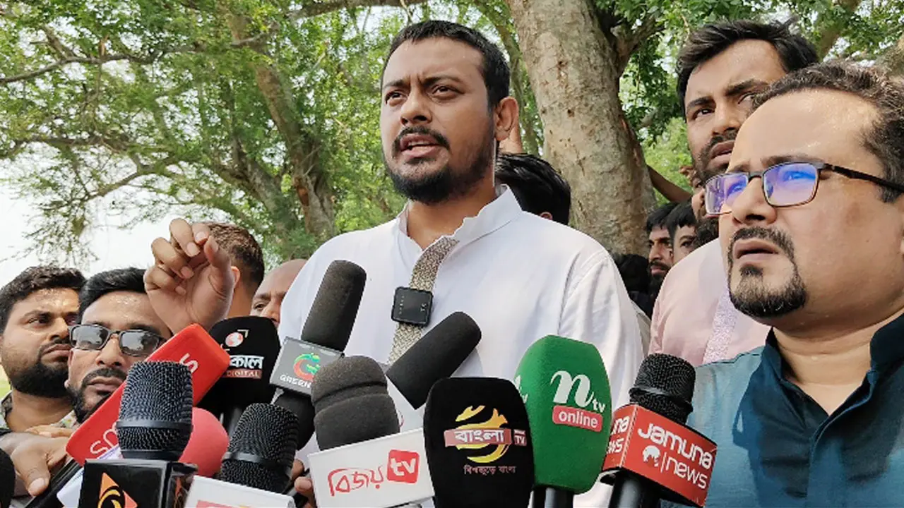 বাংলাদেশের মানুষ কোনোভাবেই পুশ ইন মেনে নেবে না : নাসীরুদ্দীন পাটওয়ারী