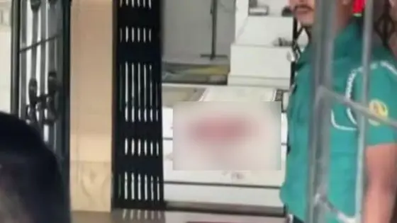 মসজিদের ভেতরে এলোপাতাড়ি গুলি, দুই মুসল্লি গুলিবিদ্ধ