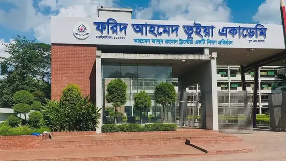 ছাত্রাবাস থেকে ছাত্রের মরদেহ উদ্ধার, প্রতিষ্ঠান ৭ দিন বন্ধ ঘোষণা