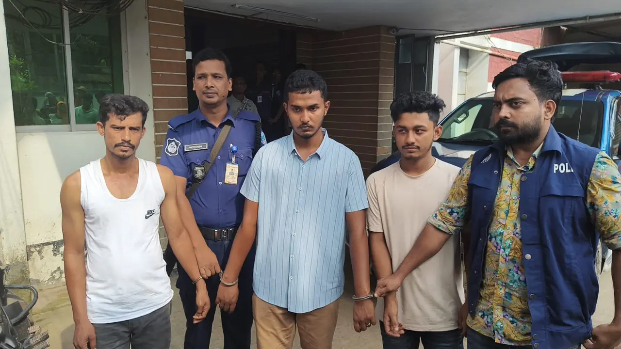 কুমিল্লায় স্কুলছাত্র গুলিবিদ্ধের ঘটনায় গ্রেপ্তার ৩