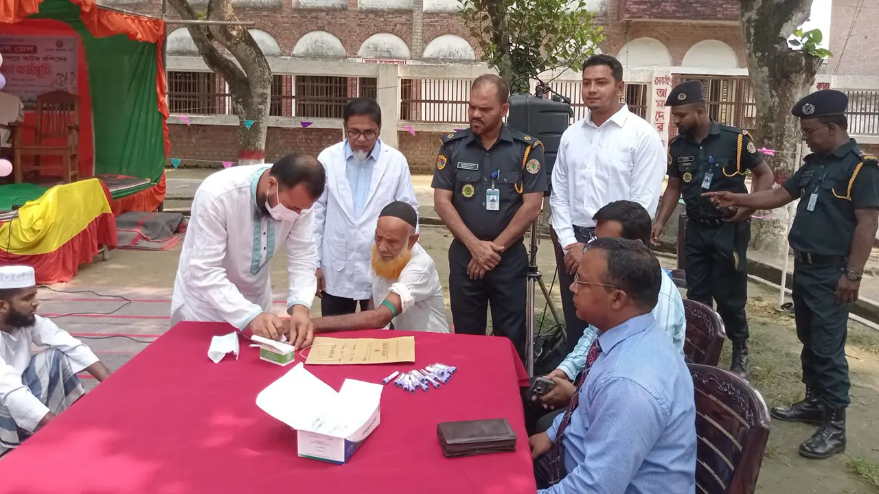 মাগুরায় কারাগারের ভেতরেই স্বাস্থ্যসেবা