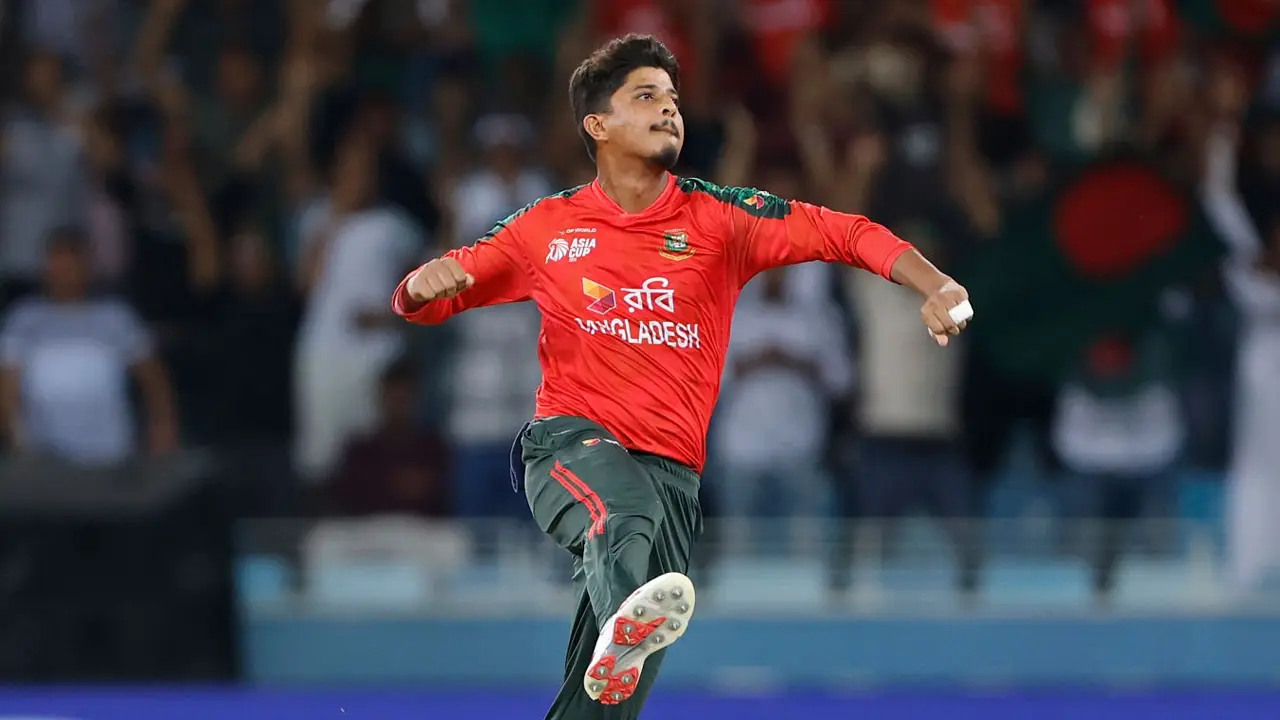 একাদশ থেকে বাদ পড়ে বিস্ফোরক মন্তব্য শেখ মেহেদীর