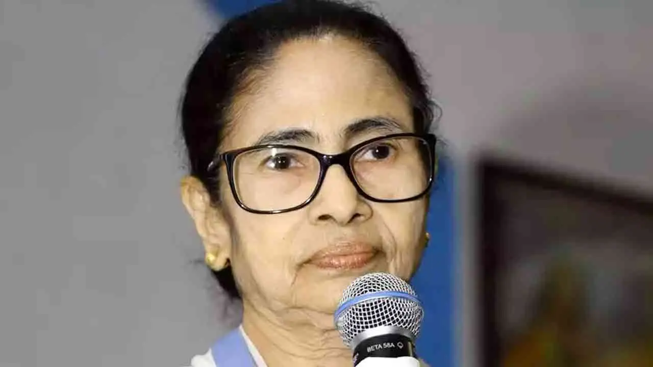 মোদির বিজেপি সরকারকে তৃণমূলের ২০ এমপির সমর্থন