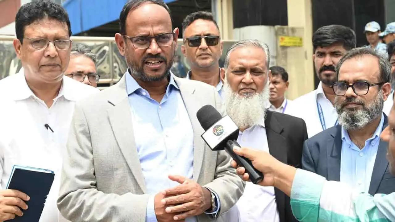 চাহিদা মিটিয়ে প্রাণিসম্পদ পণ্য রপ্তানিই সরকারের লক্ষ্য : প্রতিমন্ত্রী