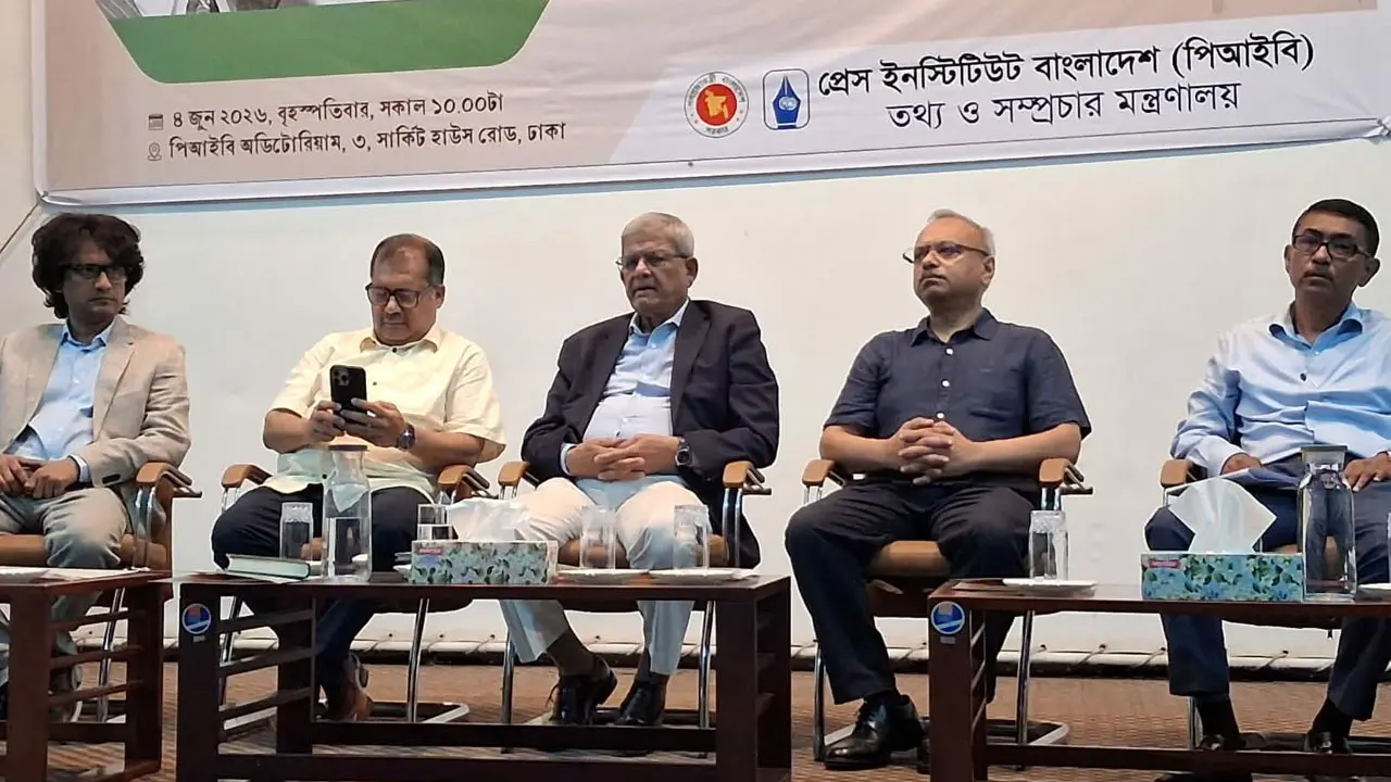 জিয়াউর রহমানের দেখানো পথেই এগিয়ে যেতে চায় বিএনপি : মির্জা ফখরুল