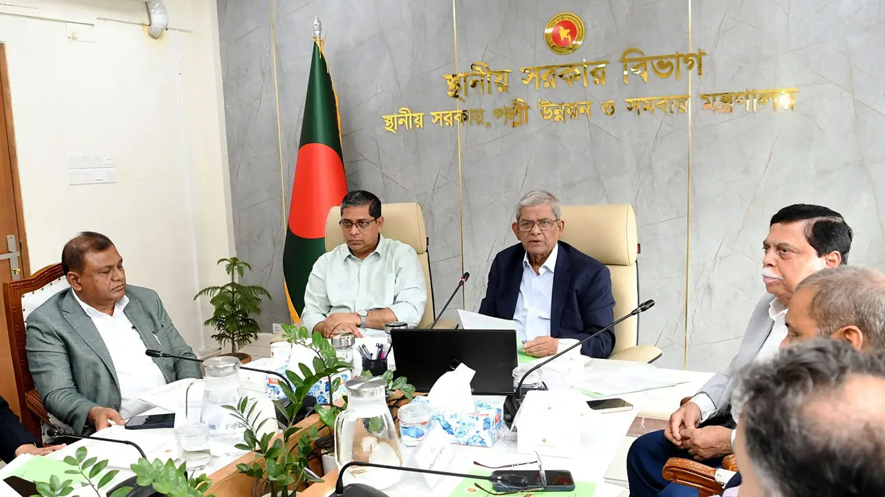 জনগণের সক্রিয় অংশগ্রহণে সরকার ডেঙ্গু মোকাবিলা করবে : মির্জা ফখরুল ইসলাম