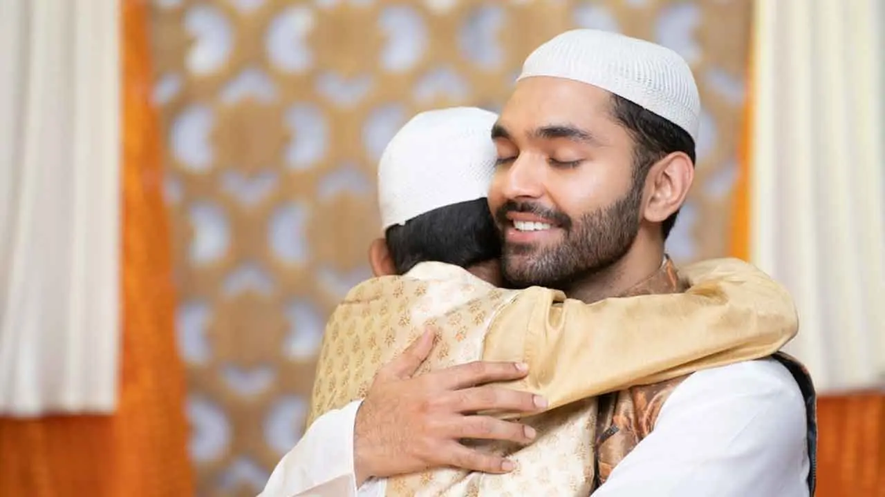 বাবা-সন্তানের সম্পর্ক নিয়ে কোরআন-হাদিসের মনোমুগ্ধকর ১৫ তথ্য