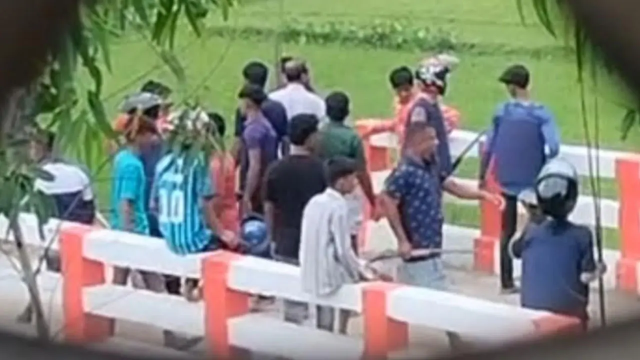 রায়পুরায় সংঘর্ষ : মেঘনা নদী থেকে আরও এক মরদেহ উদ্ধার, নিহত বেড়ে ৩