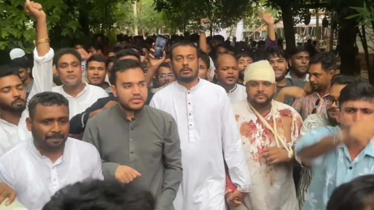 ‘দলীয় নেতাকর্মীদের ওপর হামলার বিচার না হলে স্বরাষ্ট্র মন্ত্রণালয় ঘেরাও’