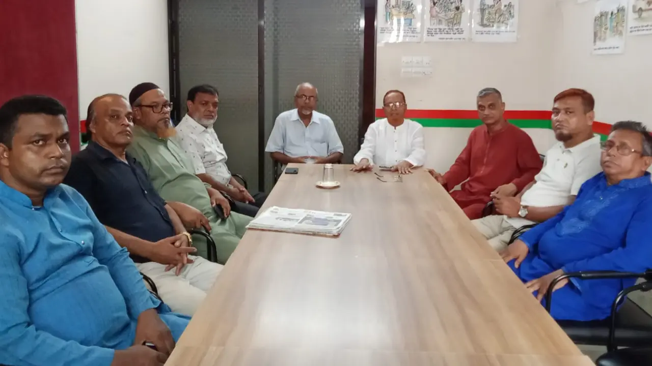 এবার চট্টগ্রাম বন্দরের এনসিটি ইস্যুতে কালো পতাকা মিছিলের ডাক