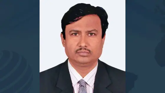 শিক্ষকের ঝুলন্ত মরদেহ উদ্ধার, টেবিলে পড়ে ছিল চিরকুট