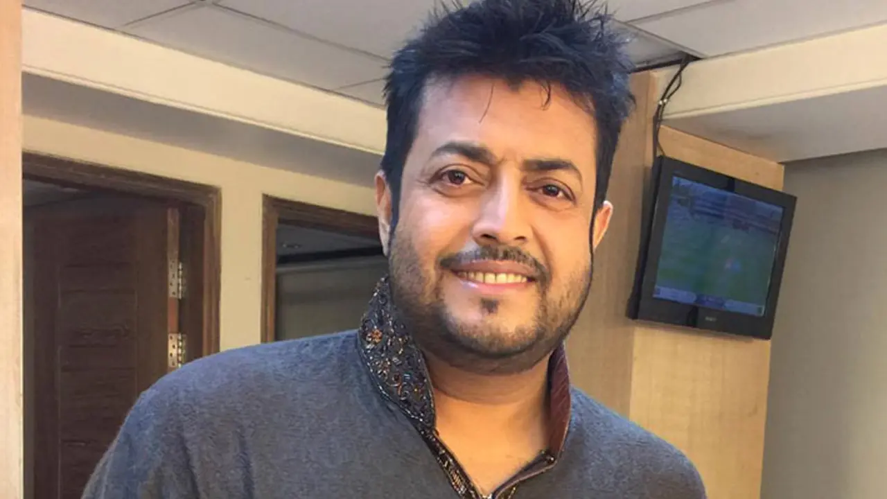 কুলির চরিত্রে পর্দায় ফিরছেন ওমর সানী