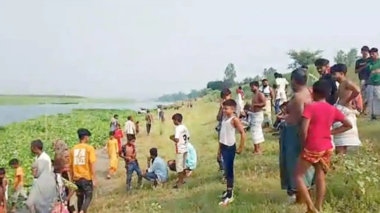 পদ্মা পাড়ে রাতে প্রাইভেটকারে ৪ যুবক, সকালে মিলল কিশোরীর বস্তাবন্দি মরদেহ