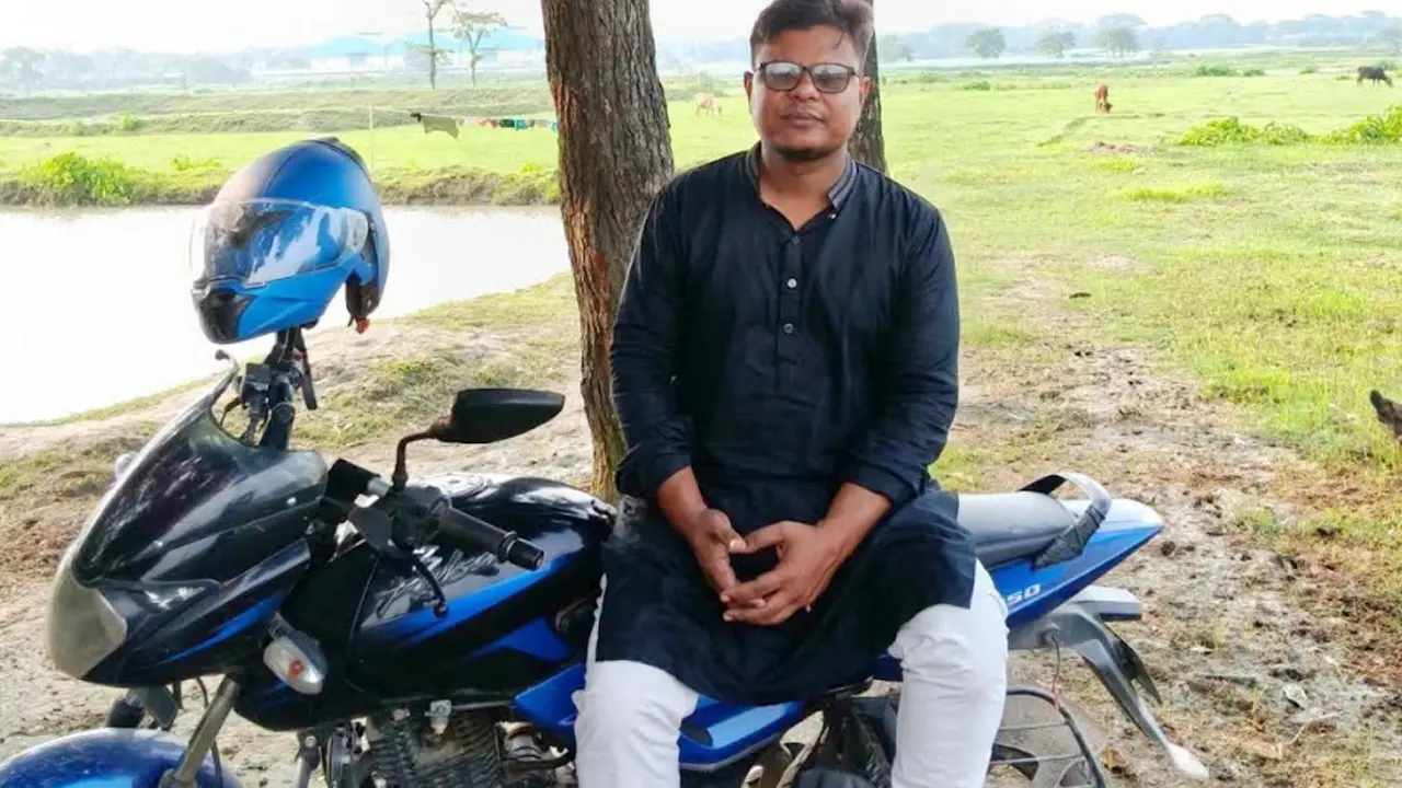 ব্রাজিলের খেলা দেখে ফেরার পথে প্রকৌশলীকে জিম্মি করে মোটরসাইকেল ছিনতাই