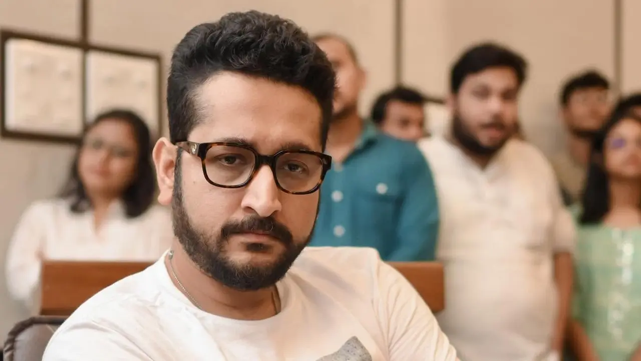 ‘ফোন করে কেউ জানতে চায়নি, কীভাবে সংসার চালাচ্ছি’
