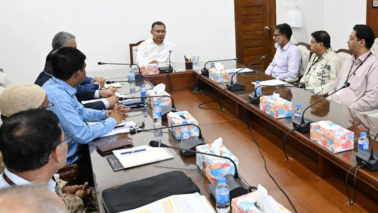 বিআরটি প্রকল্প নিয়ে সভা করলেন প্রধানমন্ত্রী