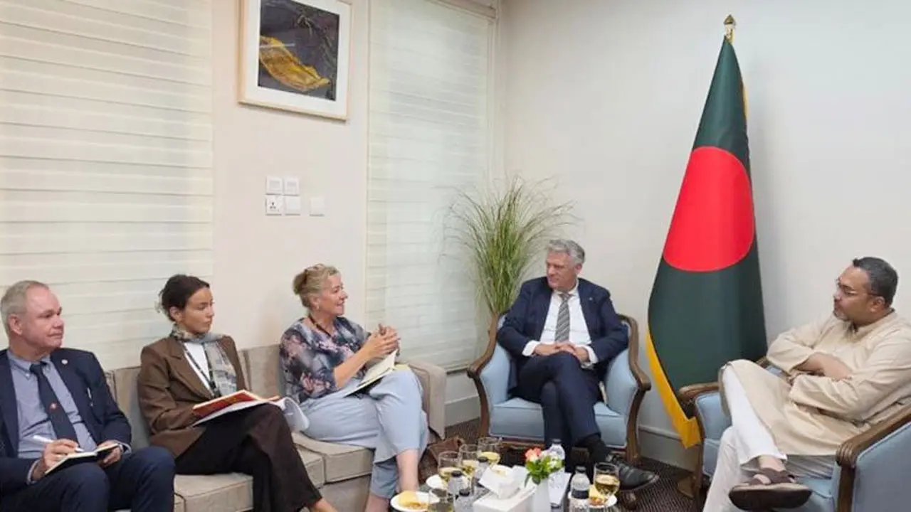 প্রধানমন্ত্রীর মুখপাত্রের সঙ্গে নেদারল্যান্ডসের রাষ্ট্রদূতের বৈঠক