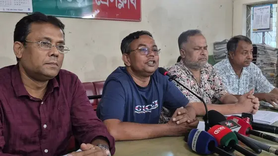 ভাড়ায় ইট নিয়ে সড়ক নির্মাণ প্রকল্পের বিষয়ে এবার মুখ খুললেন ঠিকাদার