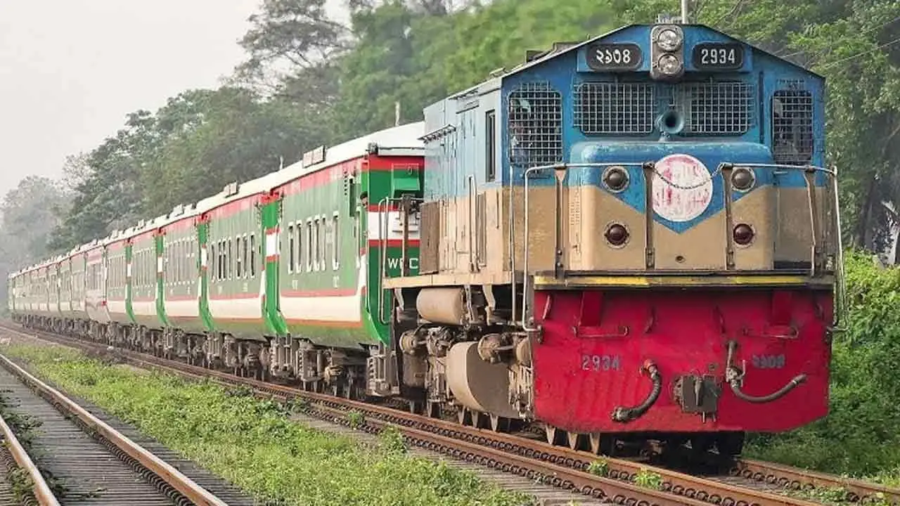 প্রবীণ ও প্রতিবন্ধীদের জন্য রেলে ভাড়া ছাড়