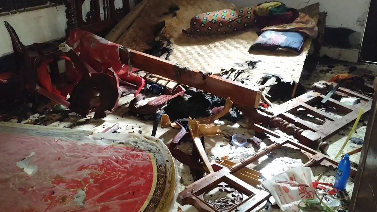 রাজবাড়ীতে সংঘর্ষে নিহতের জেরে শতাধিক বাড়িঘরে হামলা-ভাঙচুর