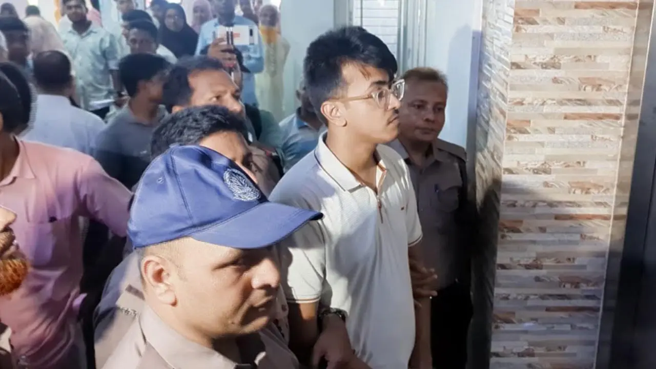 নুজশাতের সঙ্গে তিন মাসে ১১৮ বার কথা, রিমান্ডে সাকিন