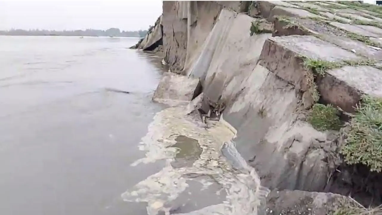 তিস্তা সেতু রক্ষা বাঁধে ১৪ লাখ টাকার পাইলিংয়ে ভয়াবহ ভাঙন, হুমকিতে সেতু