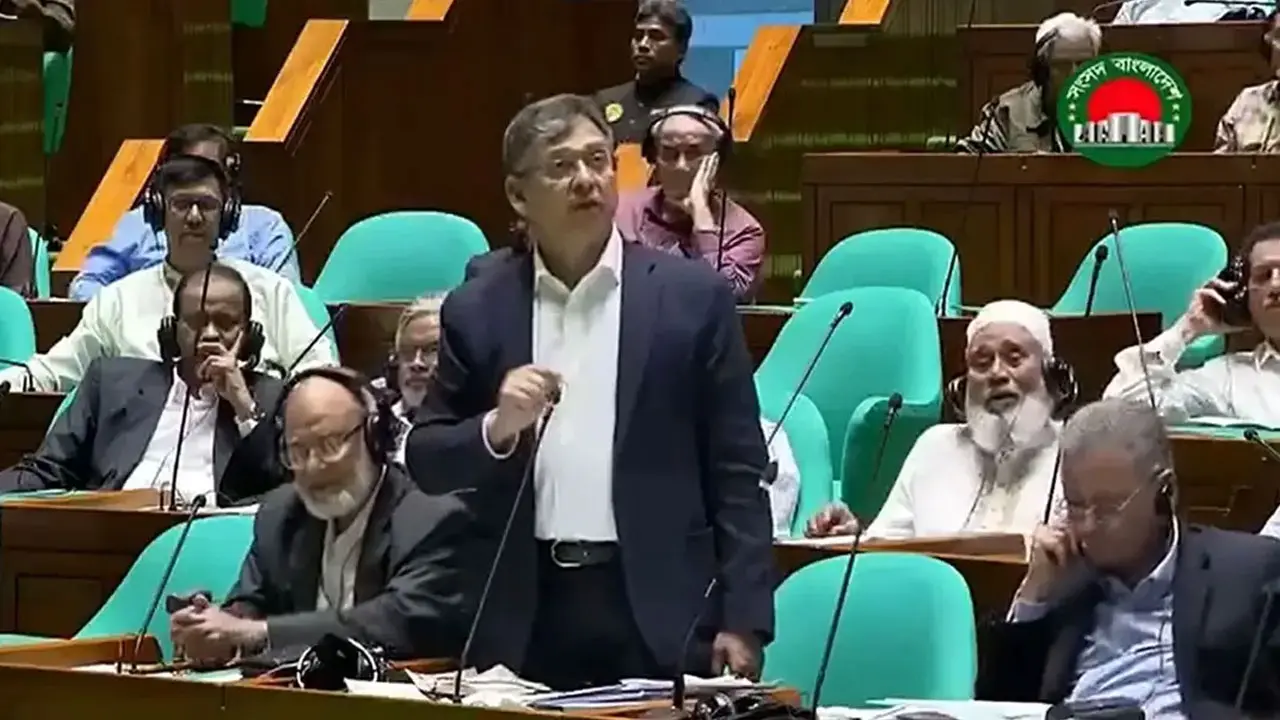 ‘ইসলামী ব্যাংক-জামায়াত ইসলাম নয়, মির্জা ফখরুল ইসলামও ইসলাম নয়’
