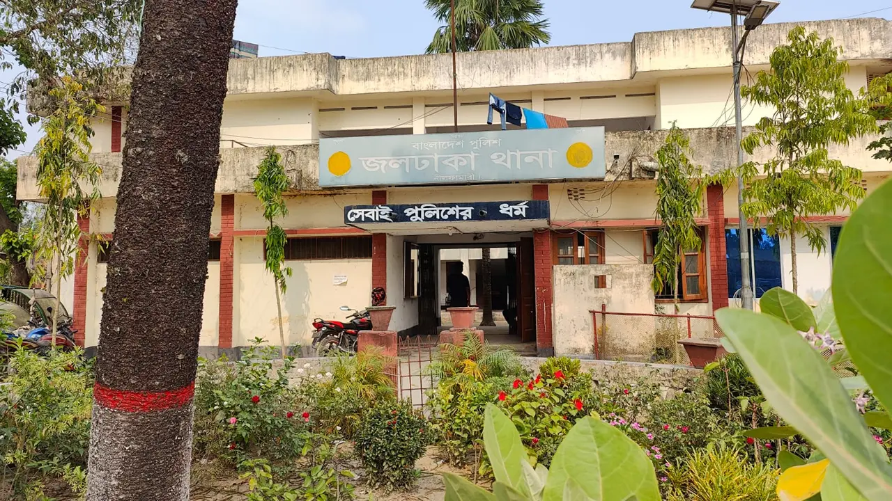 বাড়ির রাস্তা নিয়ে বিরোধ, ধারালো অস্ত্রের আঘাতে যুবকের মৃত্যু