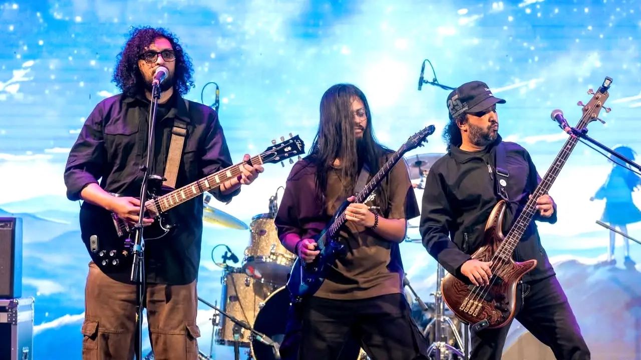 ‘শিরোনামহীন’-এর গানে এআই বিভ্রান্তি, খোলাসা করলেন জিয়া